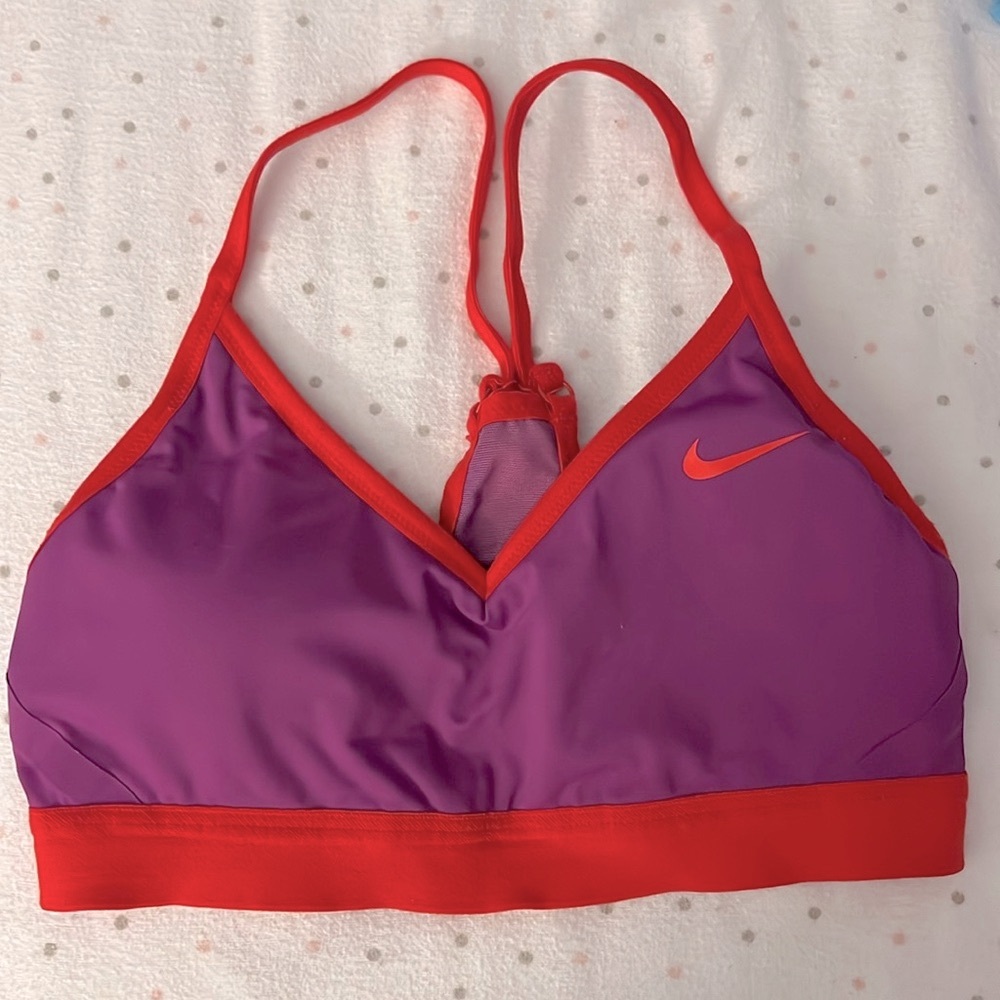 Nike racerback sports bra
